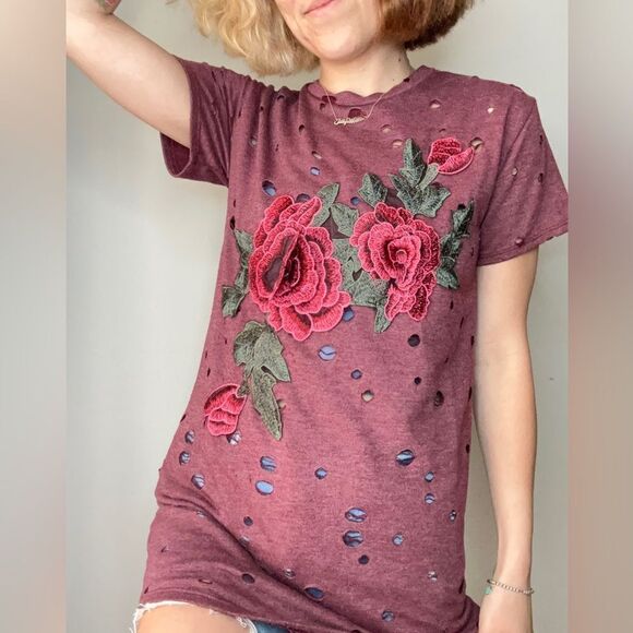 Local Lab Rose 3D Destroyed Shirt - Picture 1 of 9